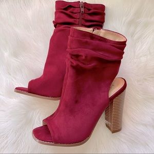 NIB Liliana Faux Suede Slouchy Heel Bootie Wine 7M